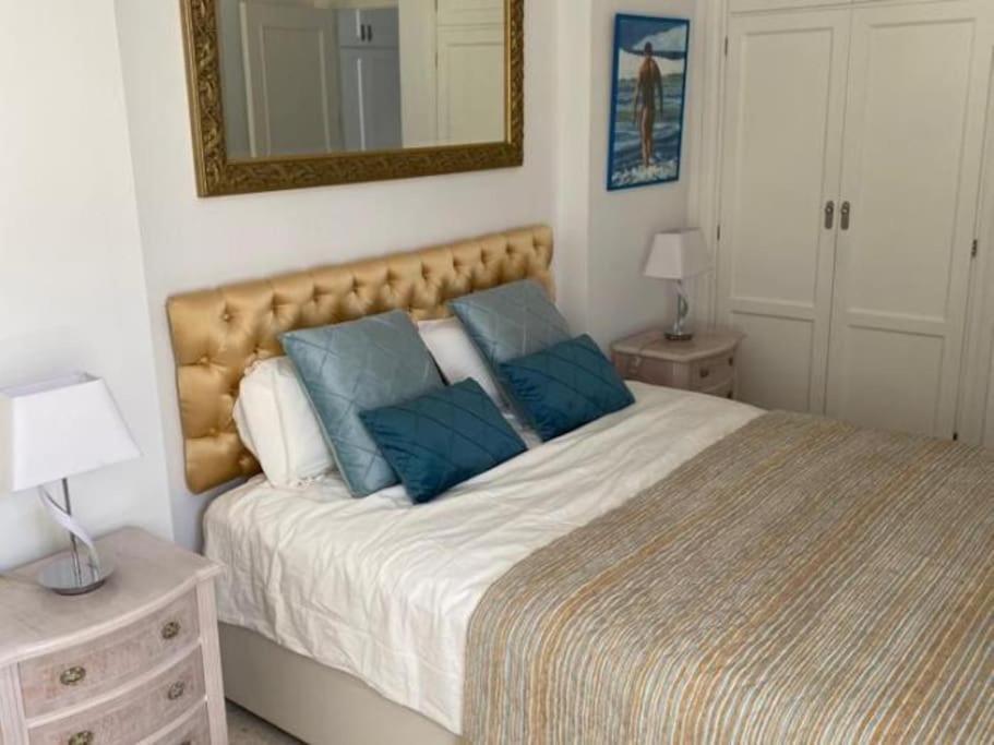 Belissimo Apartment 2 Bedrooms With Patio By Namaste Elite 토레몰리노스 외부 사진
